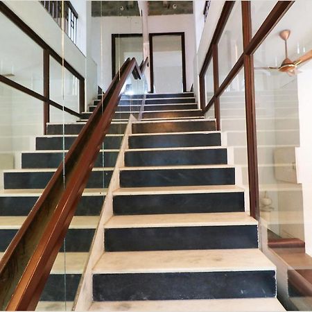 Hotel Bel Morris New Delhi Exterior photo
